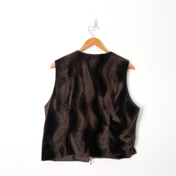 Vintage Faux Fur Brown Western Bohemian Seventies Vest - Picture 8 of 9